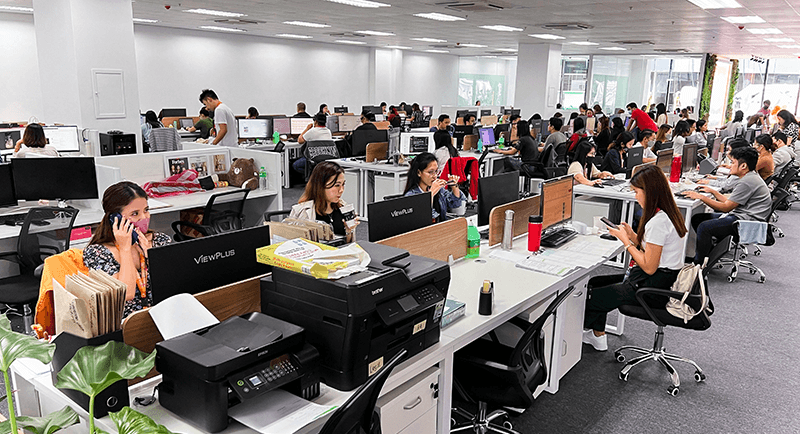 Pra Jiad office environment